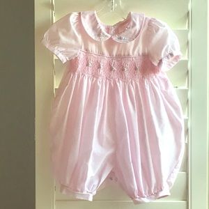 EUC.  9m Pink, Samara Embroidered Bubble.